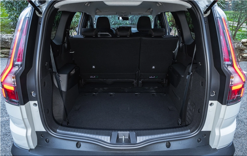 2026 Dacia Jogger Hybrid