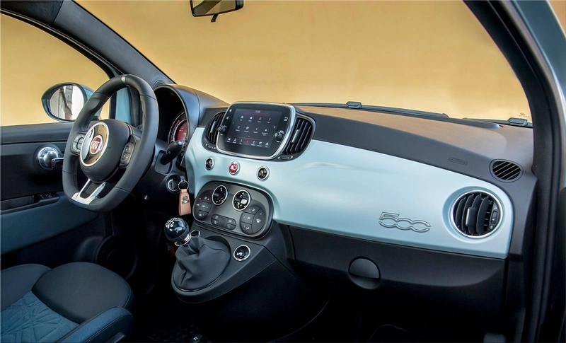 Fiat 500 Hybrid is the first mild hybrid small city car