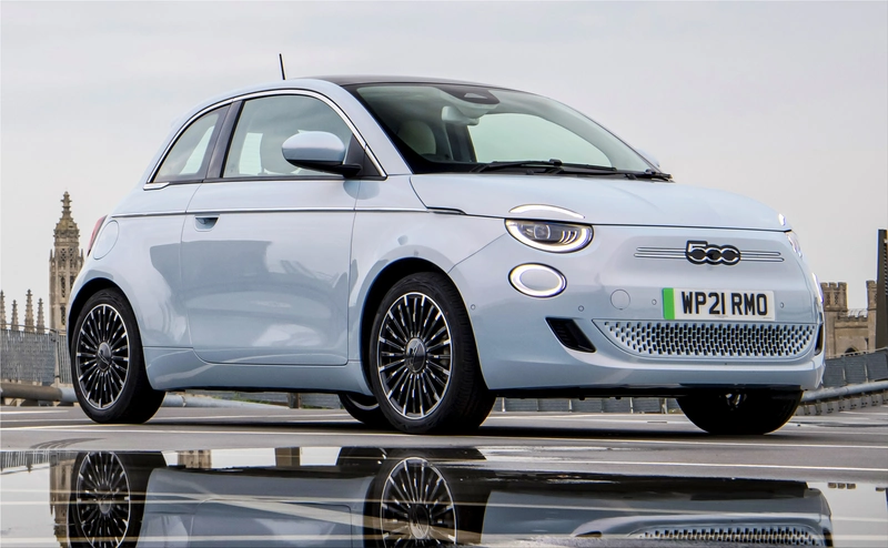 Fiat 500e small electric car