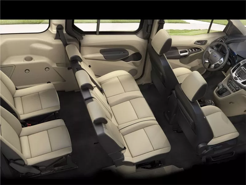 Ford Transit Connect Wagon interior