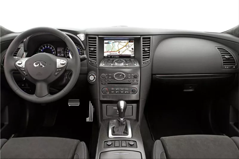 Infiniti FX Vettel interior