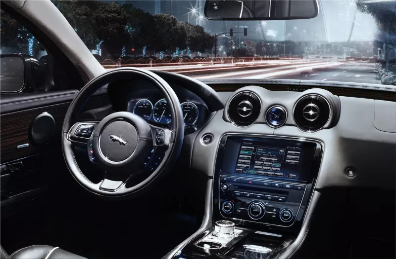 Jaguar XJ