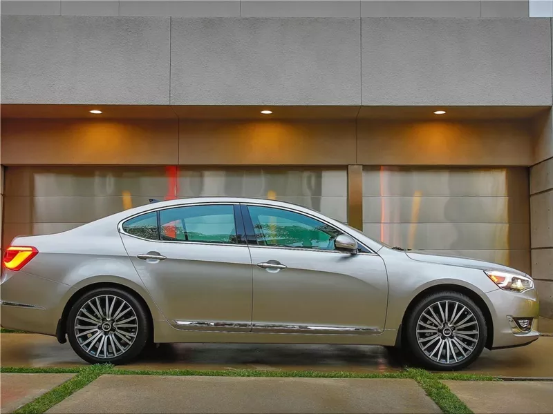 Kia Cadenza