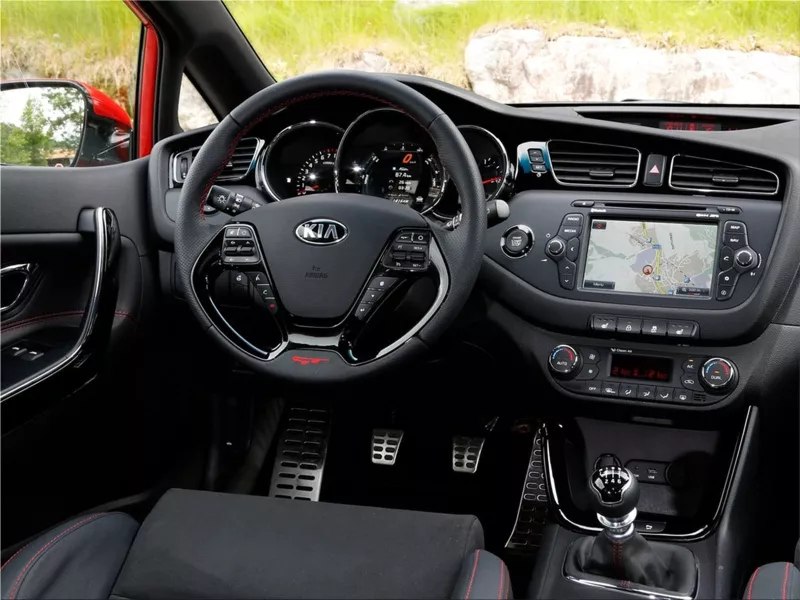 Kia Pro Ceed GT interior