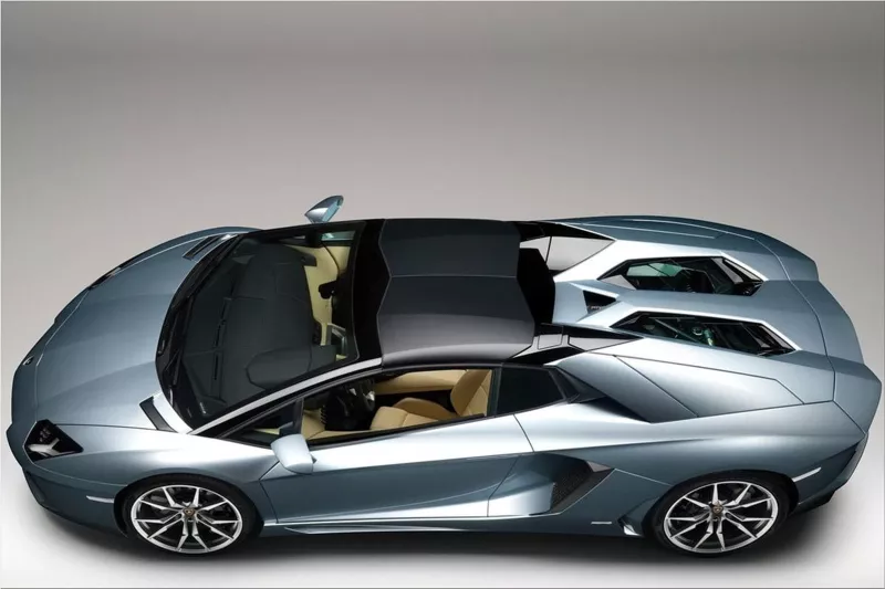 Lamborghini Aventador LP700-4 Roadster