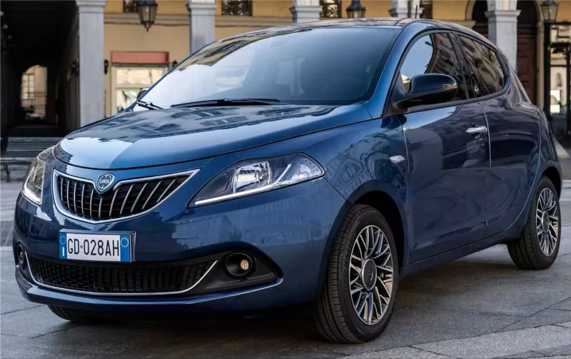 Lancia Ypsilon