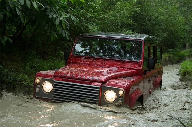 Land Rover Defender