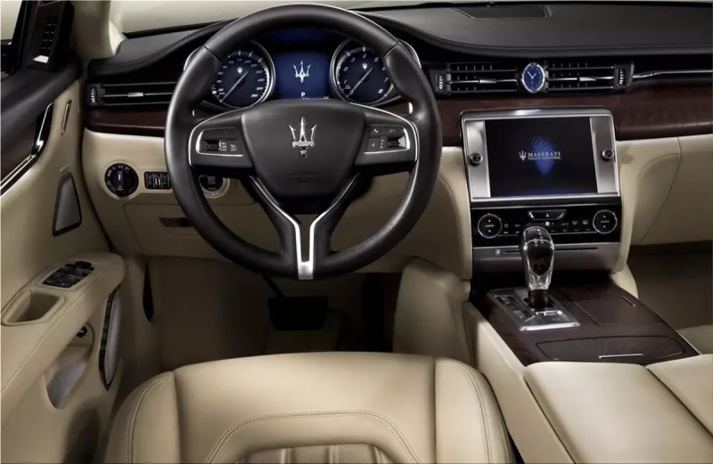 Maserati Quattroporte interior