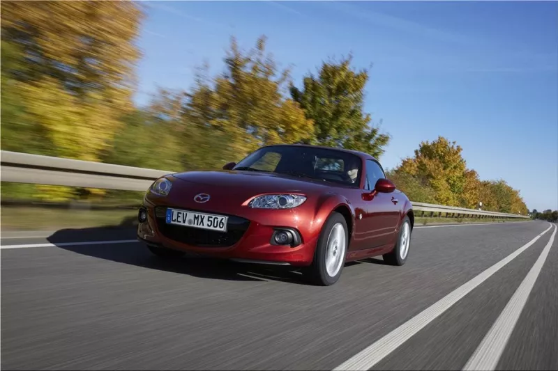 Mazda MX-5 Roadster Coupe