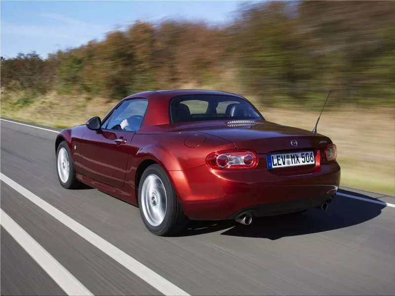 Mazda MX-5 Roadster Coupe