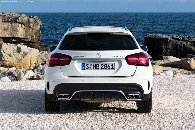 Mercedes-Benz GLA 220 4MATIC