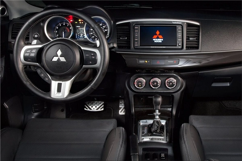 Mitsubishi Lancer