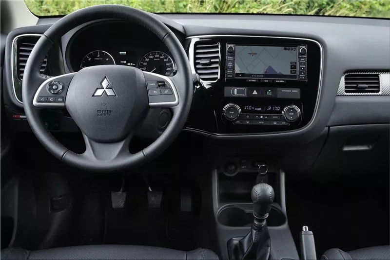  Mitsubishi Outlander