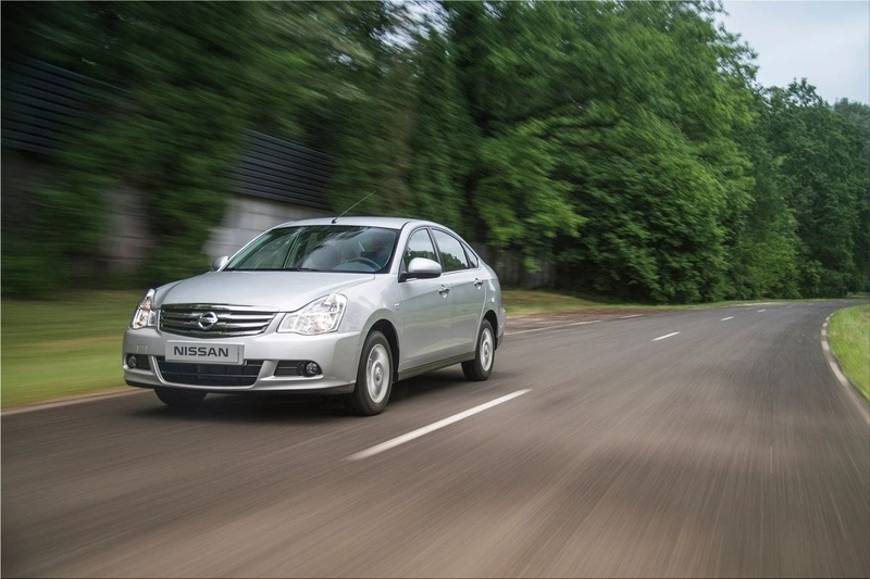 Nissan Almera