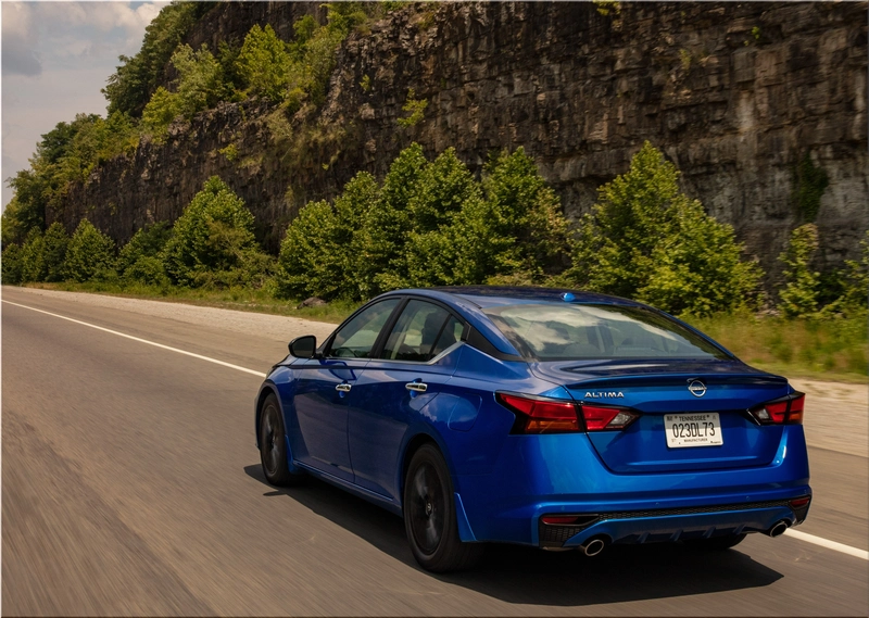 2025 Nissan Altima