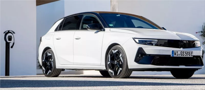 Opel Astra GSe