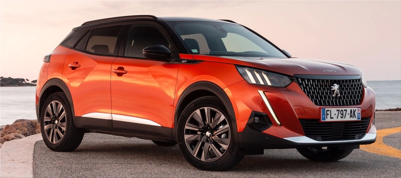 PEUGEOT 2008 compact SUV