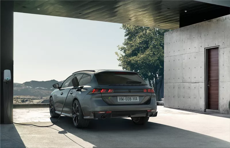 2021 Peugeot 508 PSE plug-in hybrid