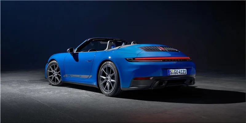 2025 Porsche 911 Carrera T