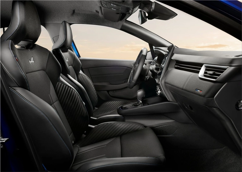 Renault Clio E-TECH Hybrid