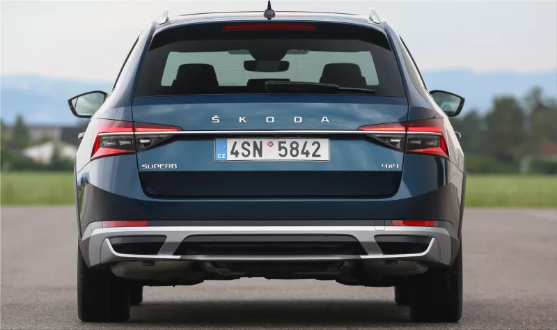 Skoda Superb Scout