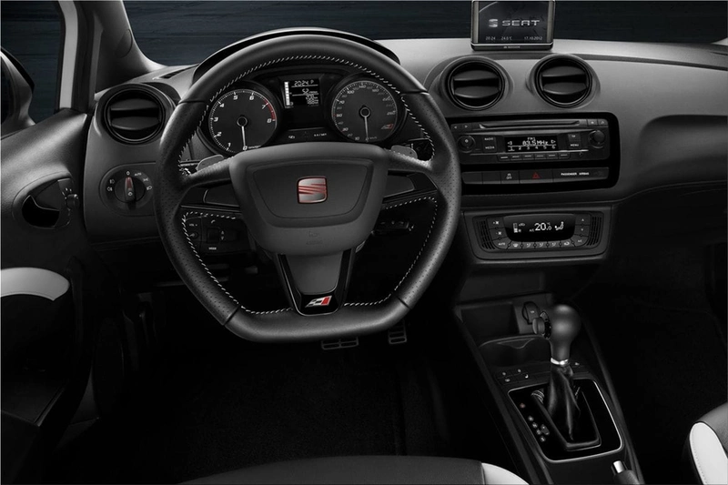Seat Ibiza Cupra interior