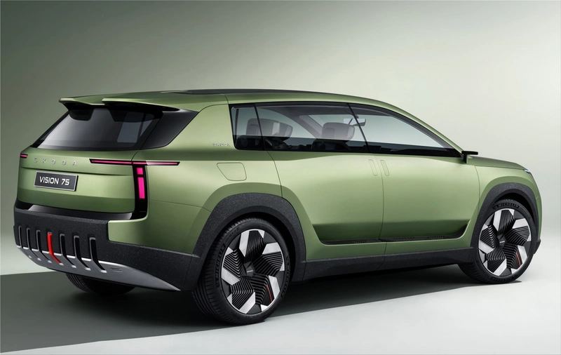 Skoda VISION 7S electric car