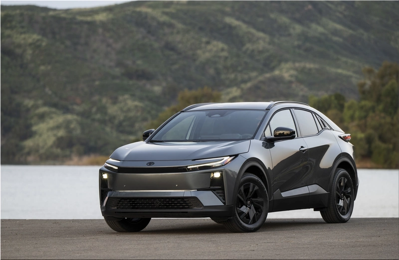 Toyota C-HR Electric SUV 2026