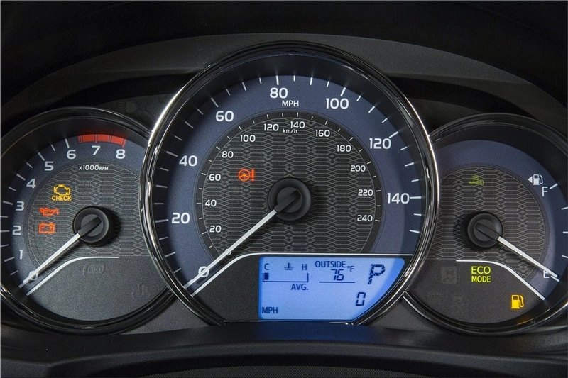 2014 Toyota Corolla interior