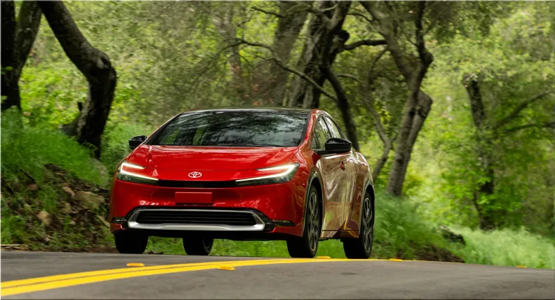 2025 Toyota Prius Plug-in Hybrid