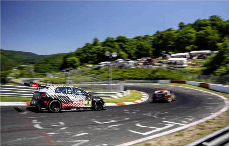 VW Golf GTI EDITION 50
