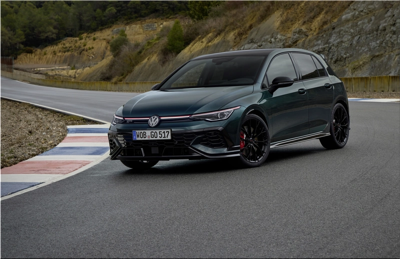 VW Golf GTI Edition 50