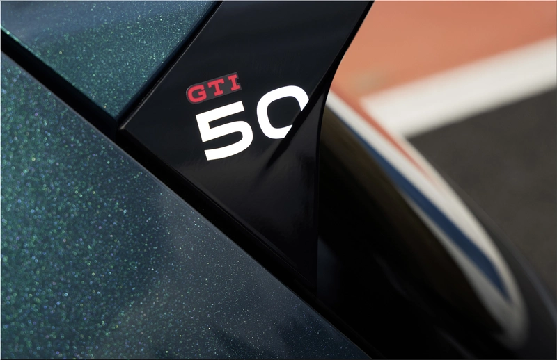 VW Golf GTI Edition 50