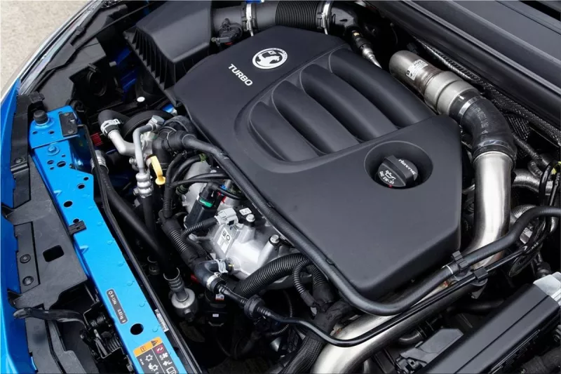 Vauxhall Astra VXR engine