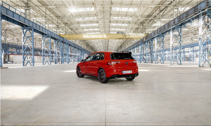 2026 Volkswagen Golf GTI Edition 50
