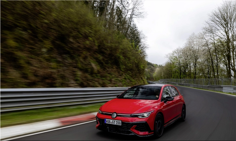 Volkswagen Golf GTI