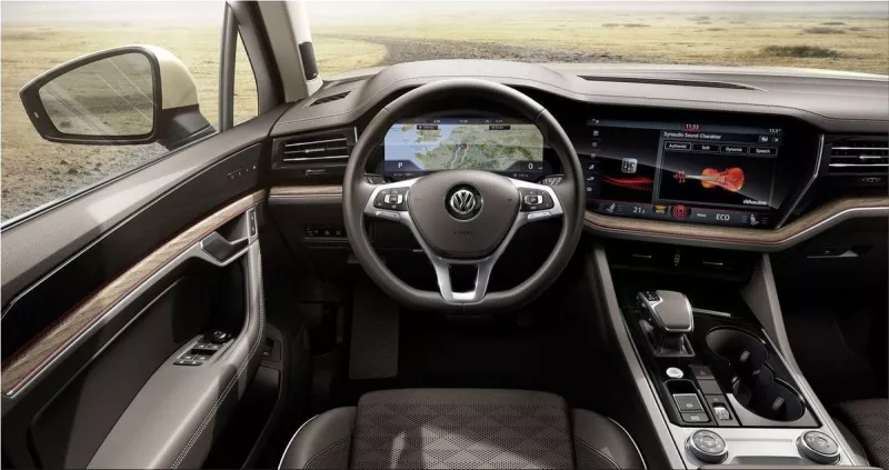Volkswagen Touareg car