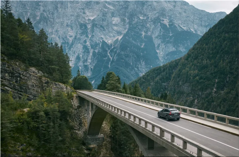2025 Volvo XC60