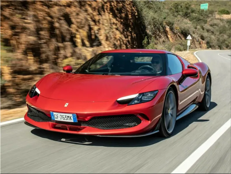 Dubai luxury car rental