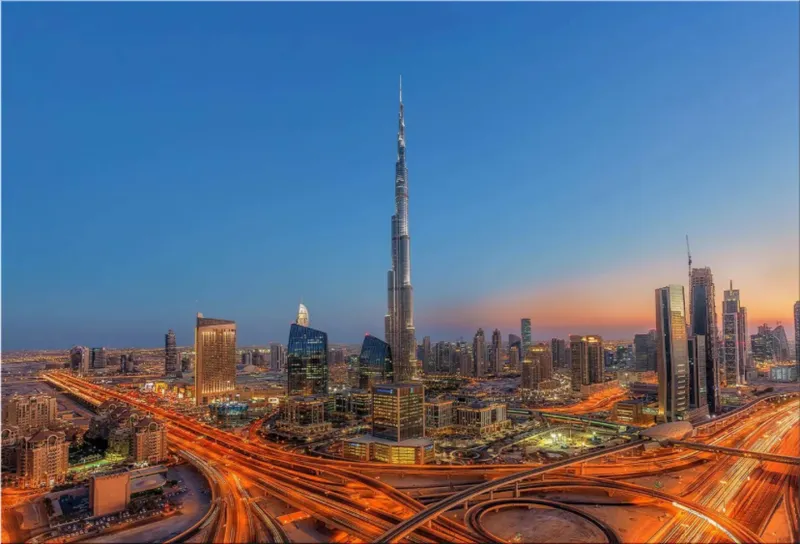 Dubai luxury car rental