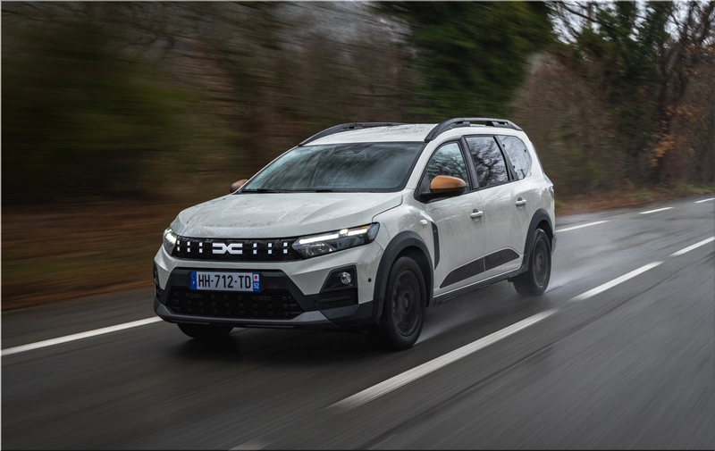 2026 Dacia Jogger Hybrid