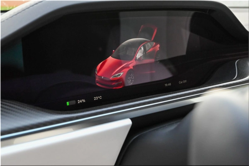 Tesla center touchscreen showing vehicle controls