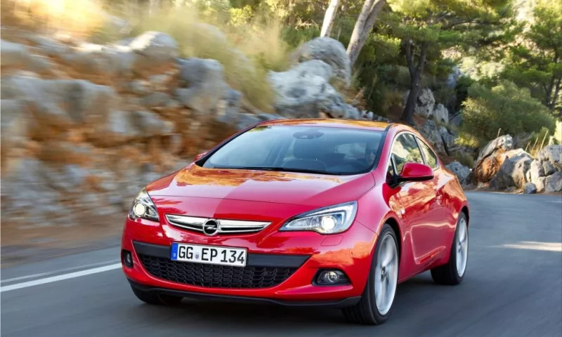 2012 Opel Astra GTC