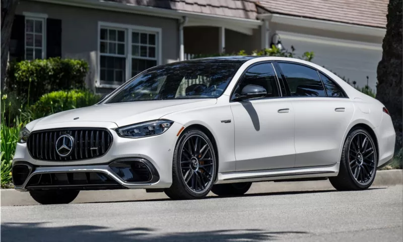 2024 Mercedes-Benz S63 AMG E Performance