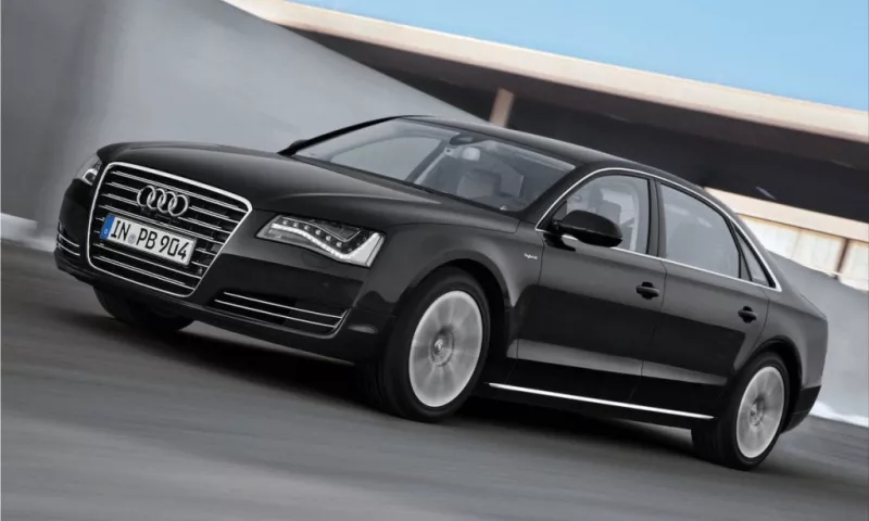 Audi A8 L Hybrid