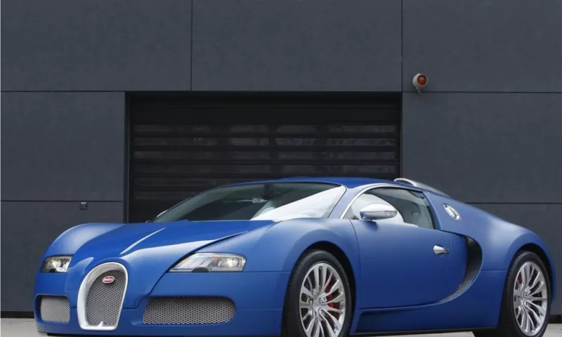 2009 Bugatti Veyron Bleu Centenaire