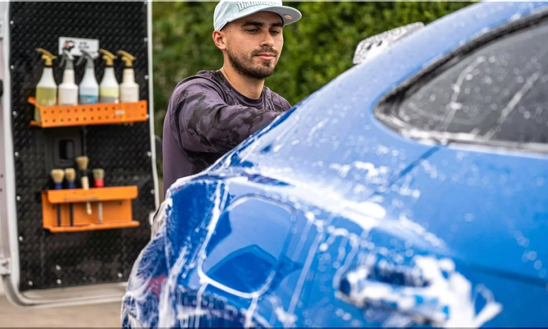 How to Start a Car Detailing Business From a Mobile Setup