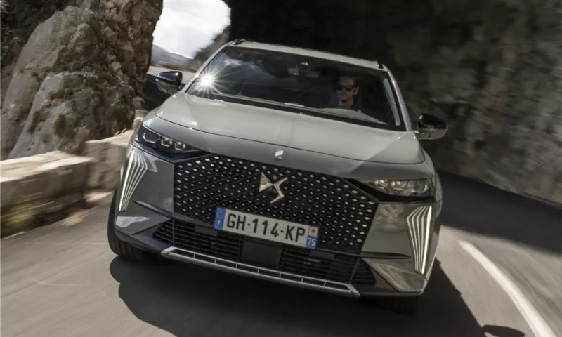 DS 7 E-TENSE 4x4 360 plugin-hybrid