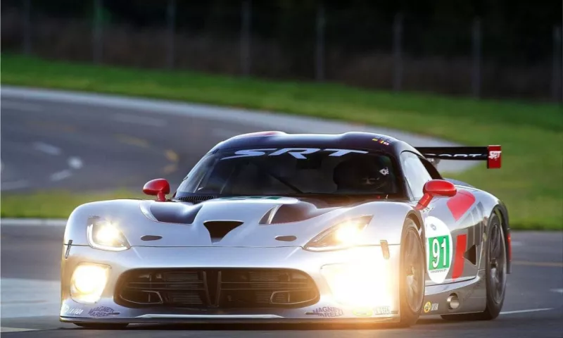 Dodge SRT Viper GTS-R