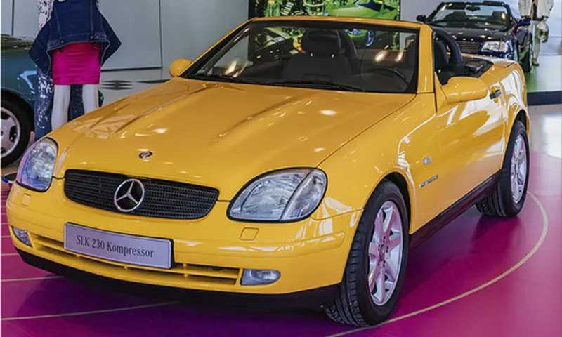 Mercedes-Benz SLK (R170): How a 1990s Roadster Changed Convertible Design Forever